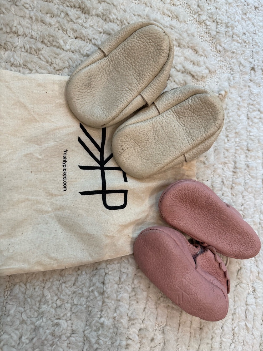 Freshly Picked Leather Moccasins - Picture 2 of 2